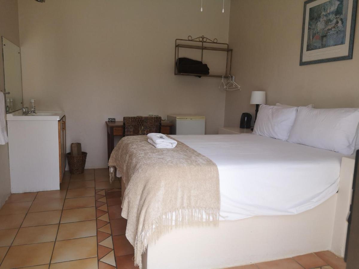 Nahoon Mouth Guest House Ист-Лондон Экстерьер фото